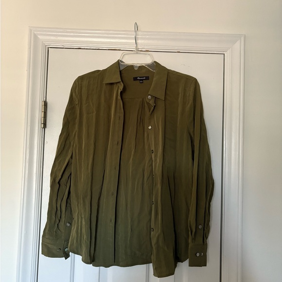 Madewell Olive Green Collared Button Up Shirt, soft silky material size sm - Picture 3 of 4
